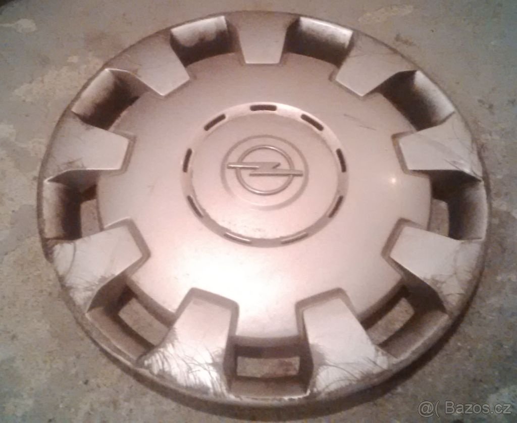 Poklice 15" po 1ks: Onyx + Opel + Opel 14" - 4