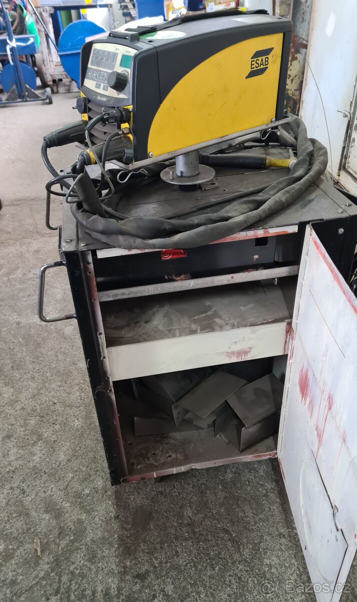 svářečka ESAB Tig 2200i - 4