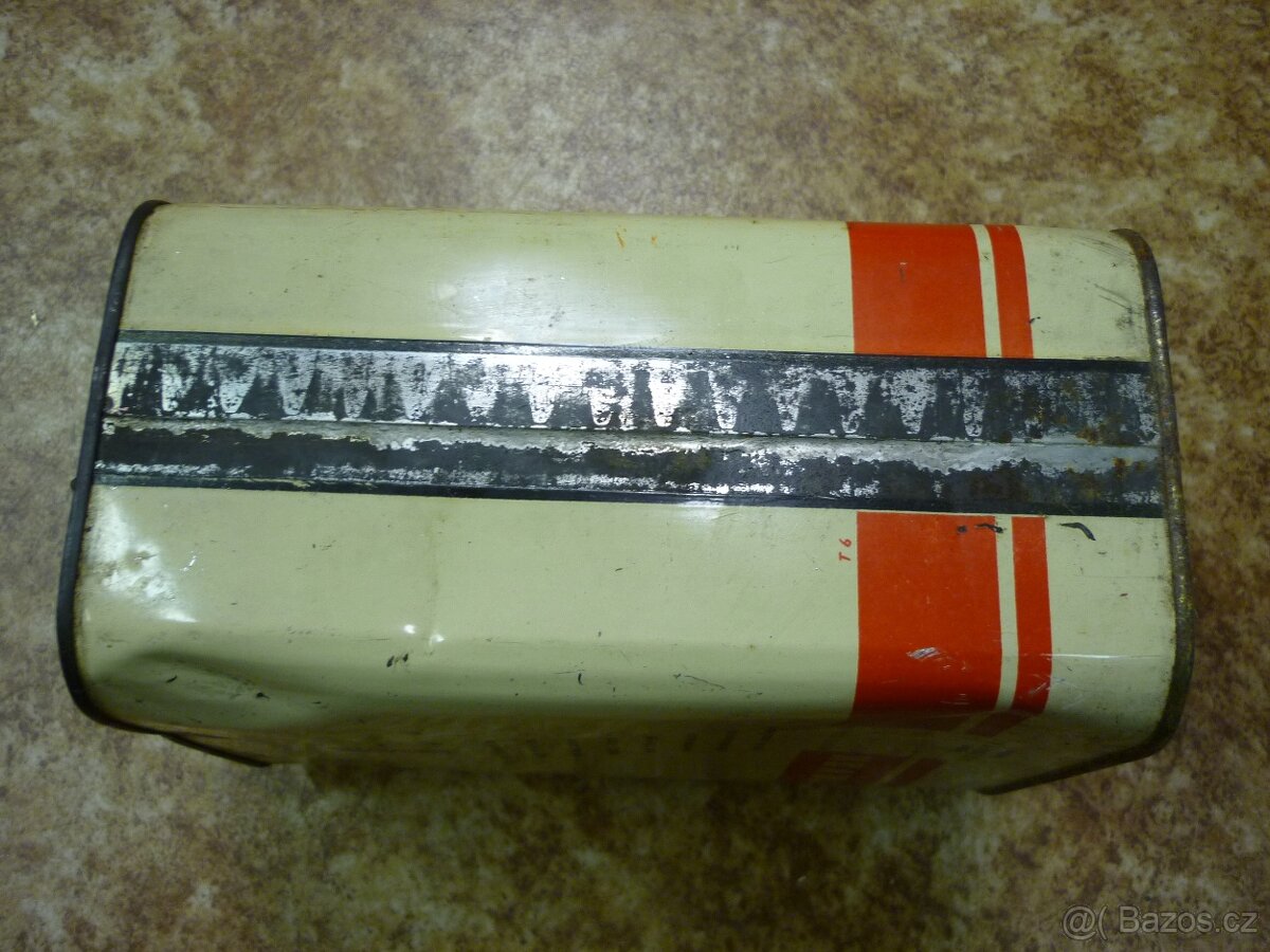 Plechovka od oleje - 4
