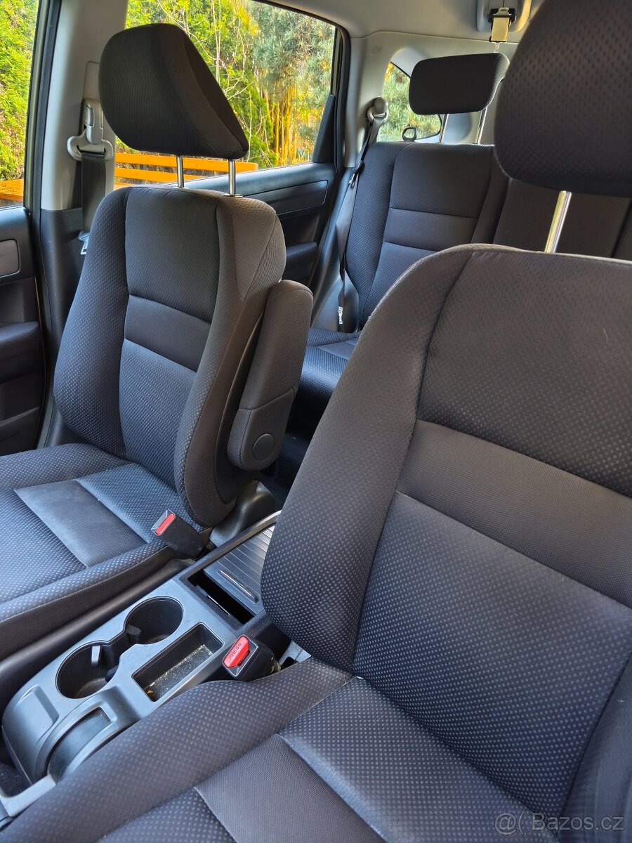 PRODÁM HONDA CR-V - 4