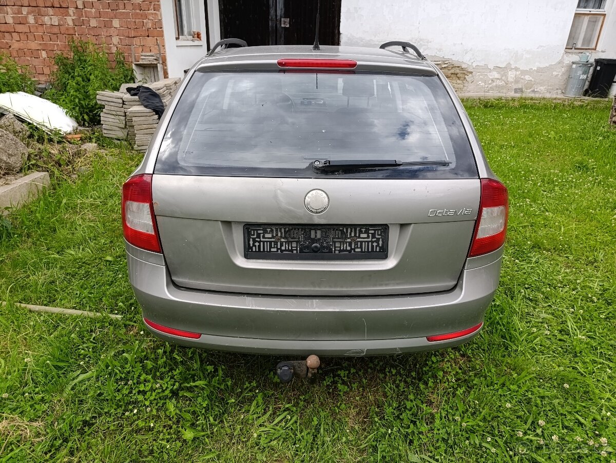 Octavia 2 combi - 4