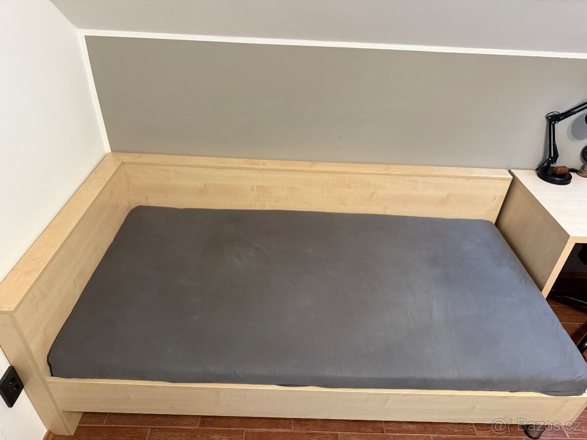 Postel a komoda - 4