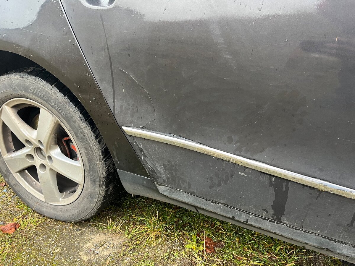 Volkswagen Passat B6 2.0 TDI 103 kW DSG – 2006 – STK 9/2027 - 4