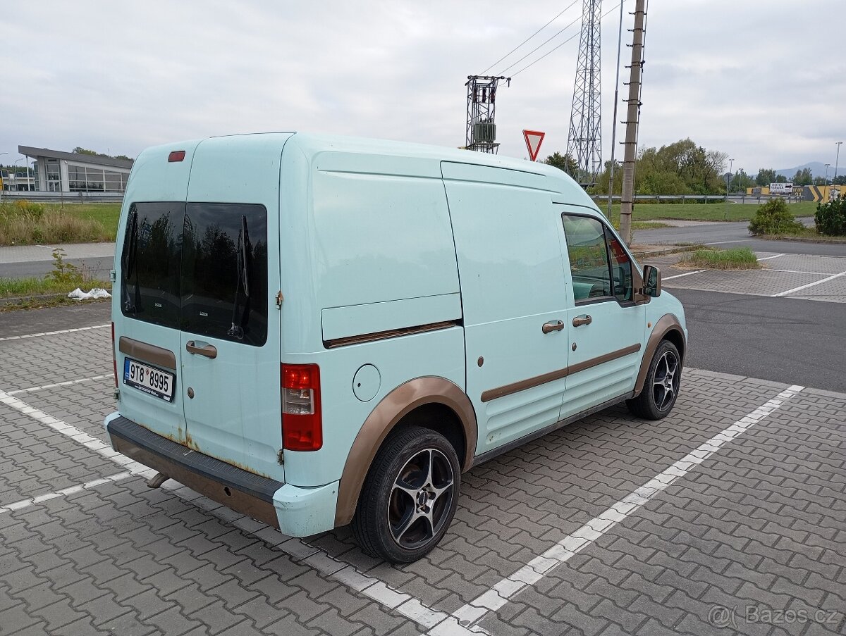 Ford Transit Connect - 4