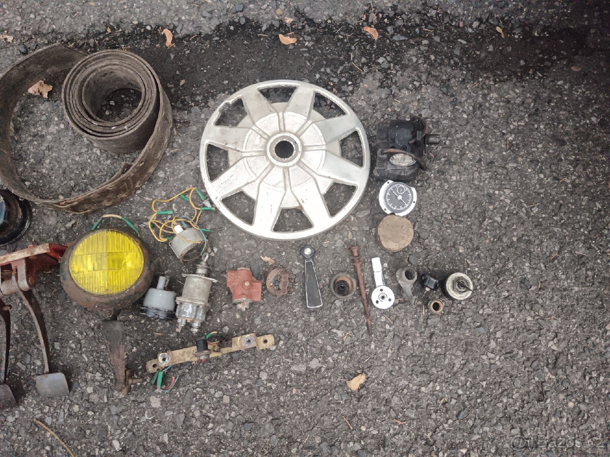 Díly škoda Tatra Praga Lada Jawa ČZ - 4