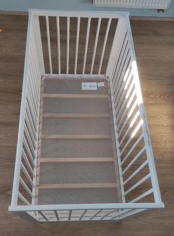 Prodám dětskou postýlku značky IKEA Gulliver + matrace - 4