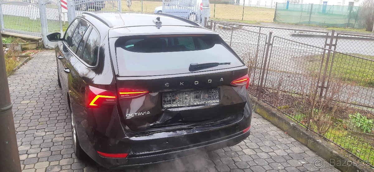 Škoda Octavia IV 1.5TSI 110kw - 4