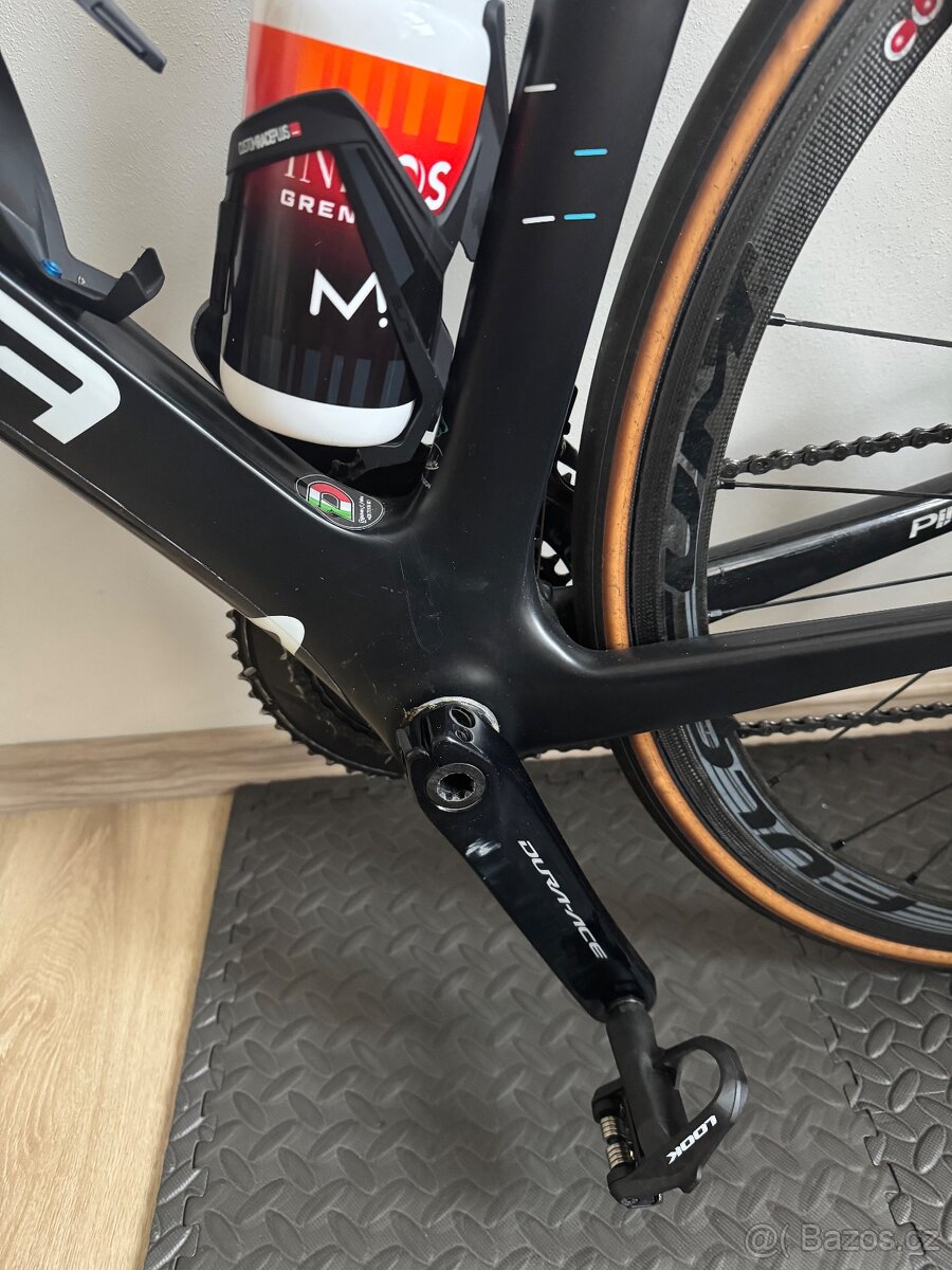 Pinarello dogma f10 Sky edice - 4