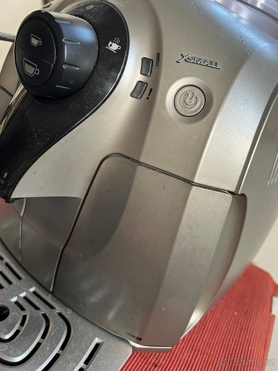 Automatický kávovar Saeco Xsmall HD 8743 - 4