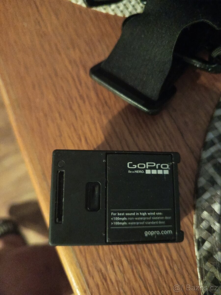 Outdoorova kamera Hero 3 s příslušenstvím - 4