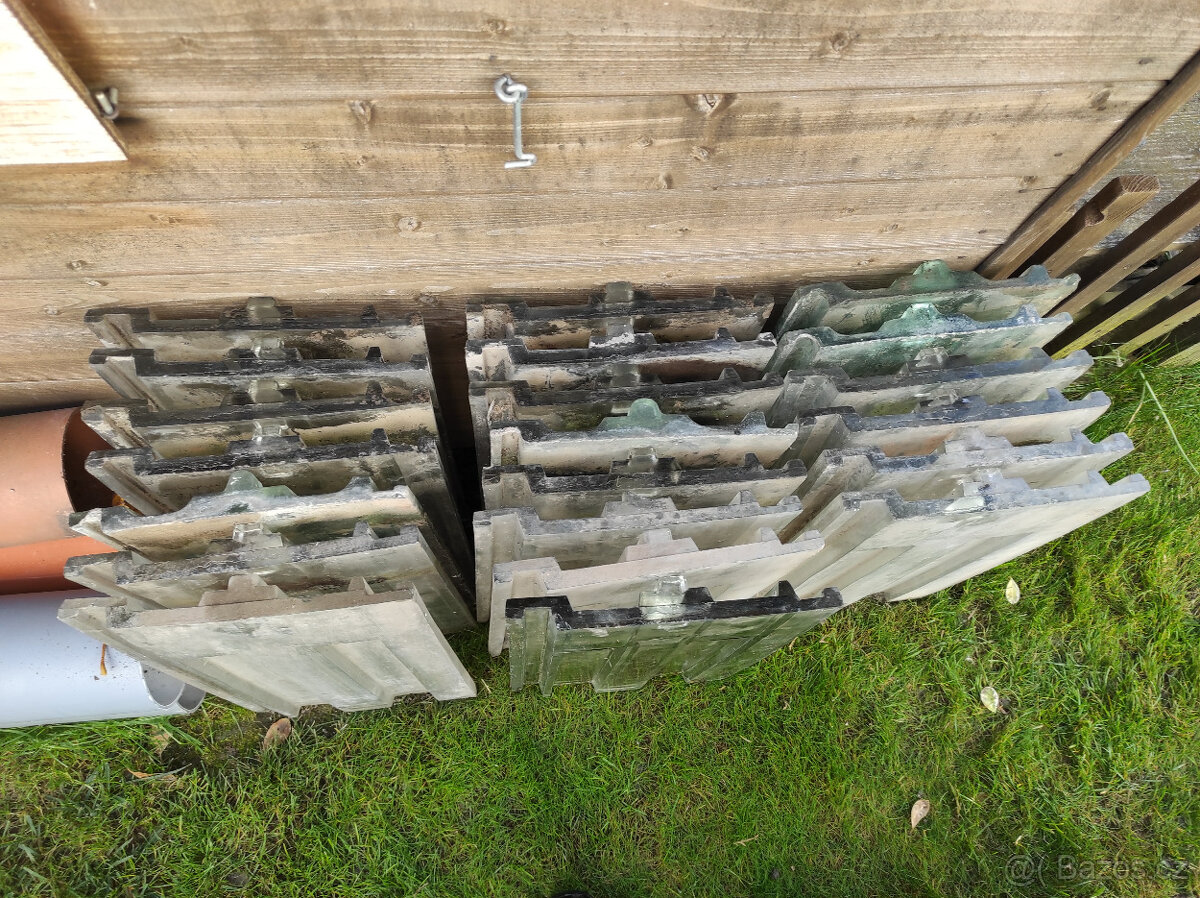 Skleněné a pálené tašky jednofalcové - 4