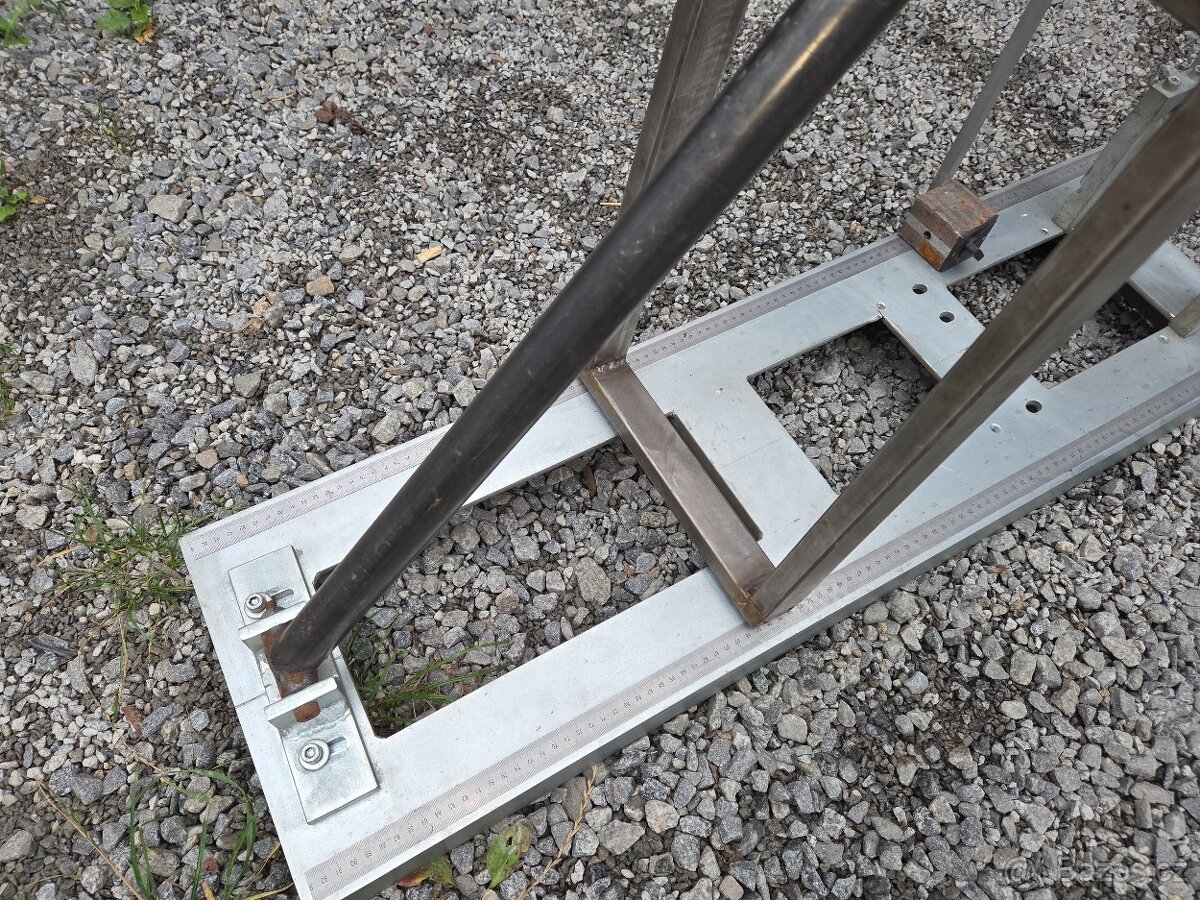 Rovnací rám - stolice - 4