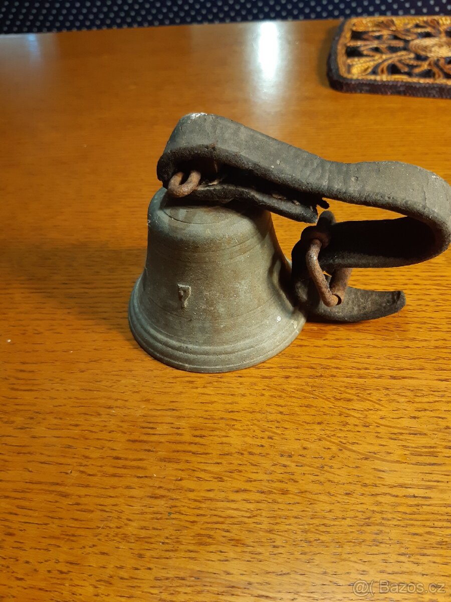 Mosazný zvonek - 4