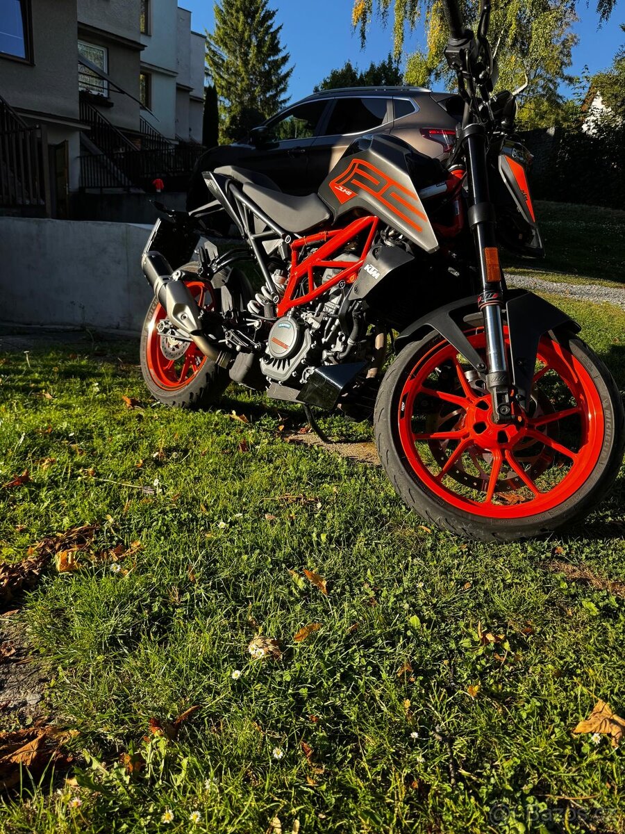 Prodám KTM Duke 125 - 4