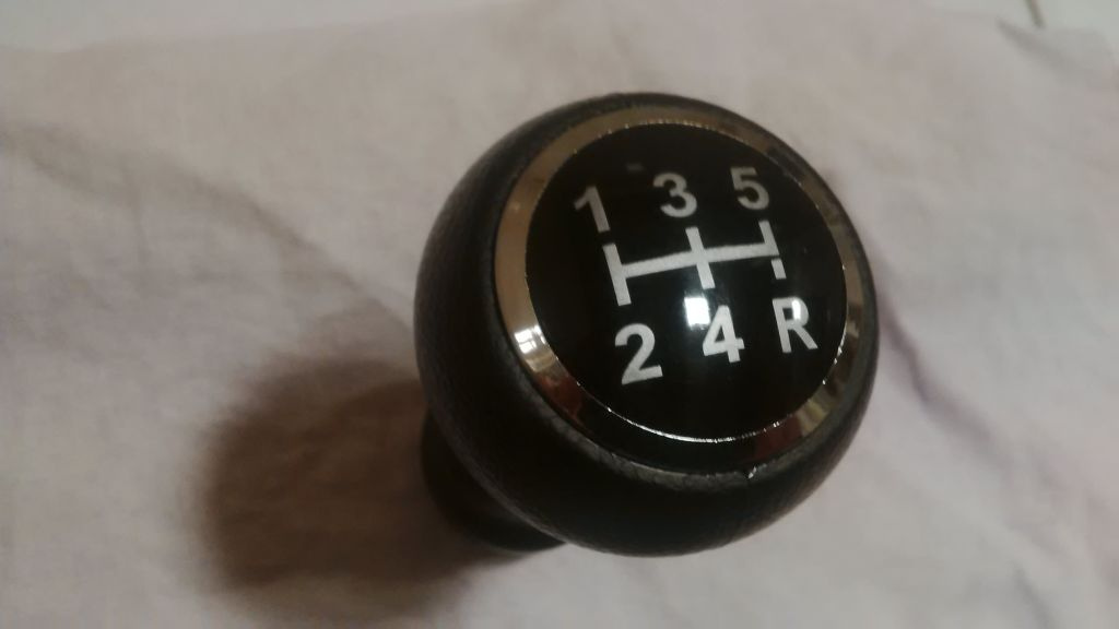 Hlavice řadící páky Peugeot 106 205 309 406 Citroen C1 C3 C4 - 4