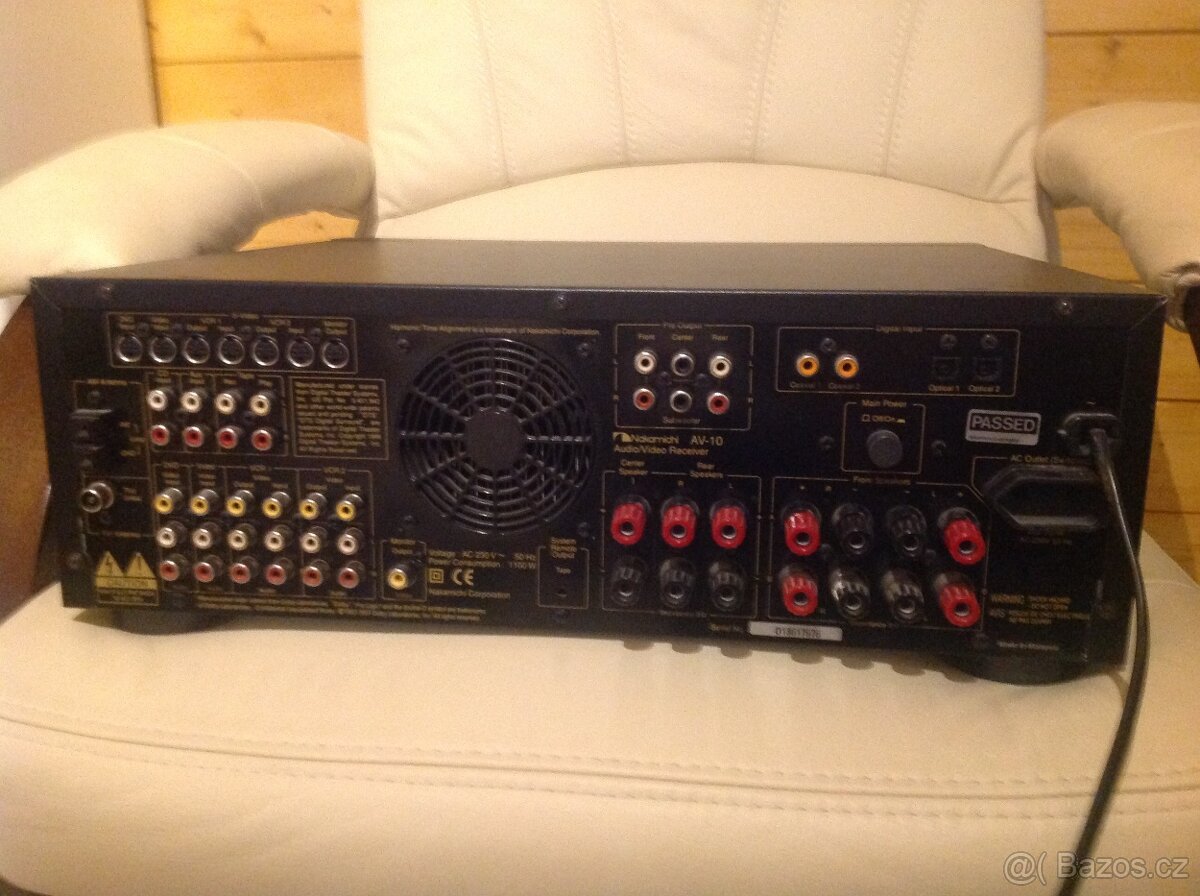 Nakamichi AV-10 - 4