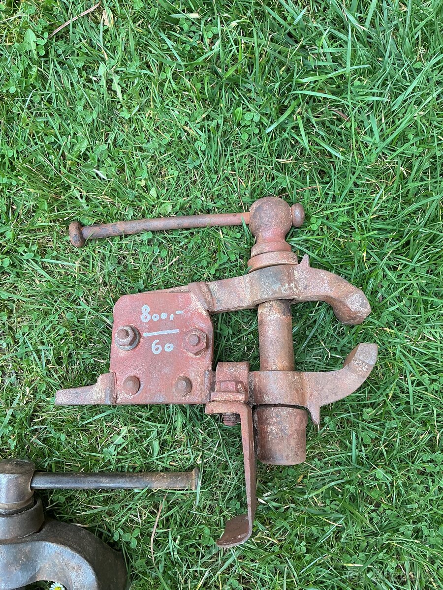 Kovářský svěrák - 4