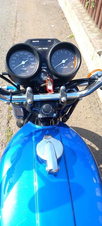 Suzuki GT 380 - 4