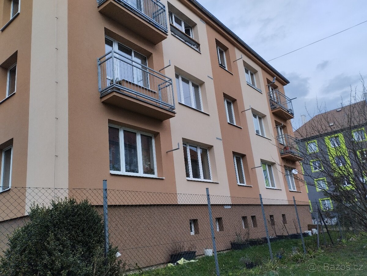 Prodej byt 2+1, OV, Jirkov - 4