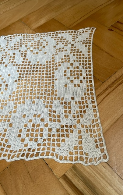 Velmi staré, ručně háčkované dečky - 4