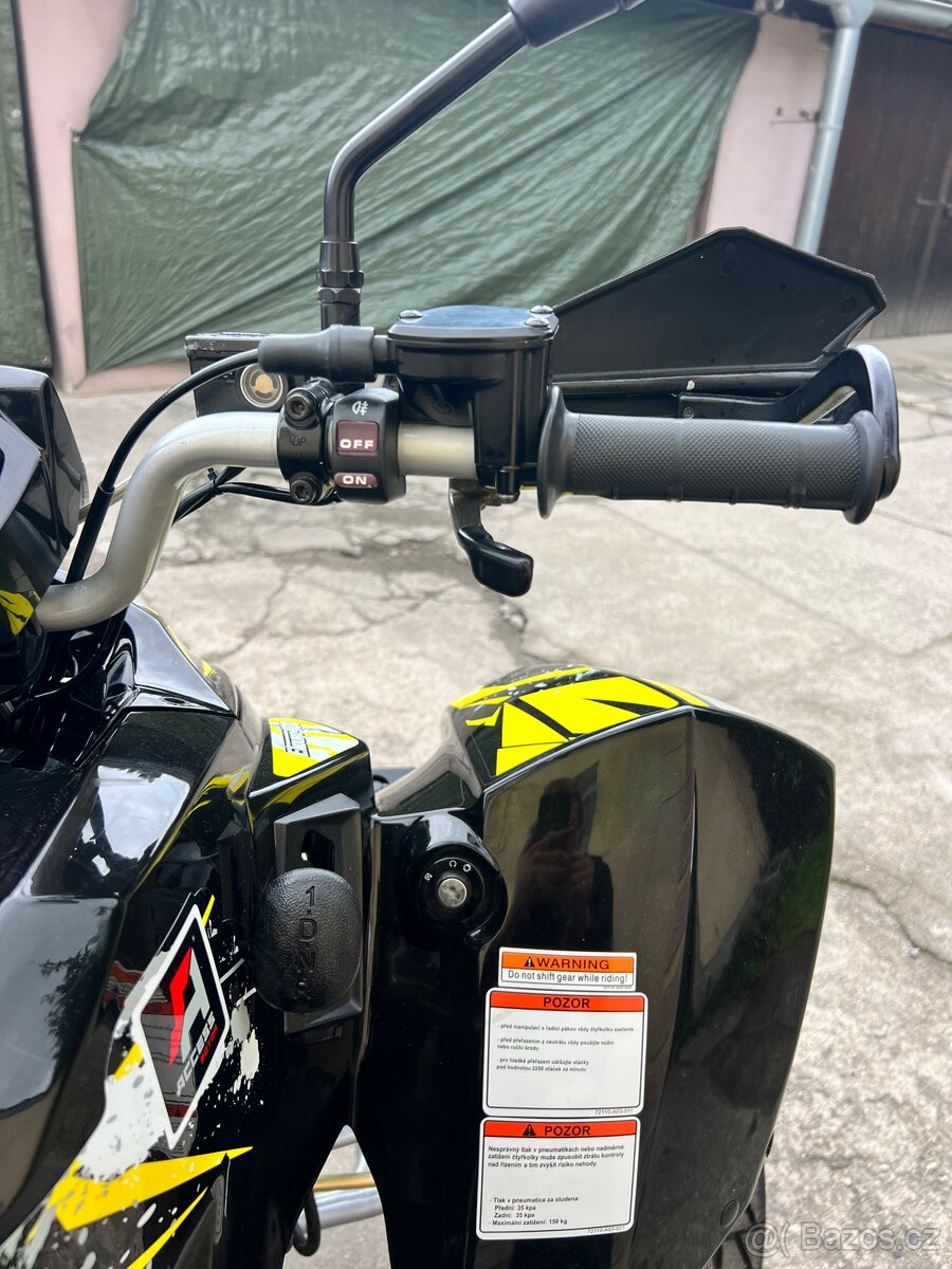 Access tomahawk sp400