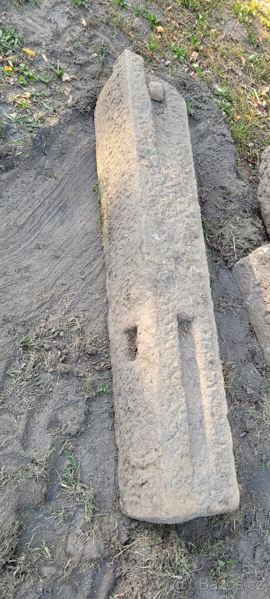 Kamenné plotové sloupky - 4