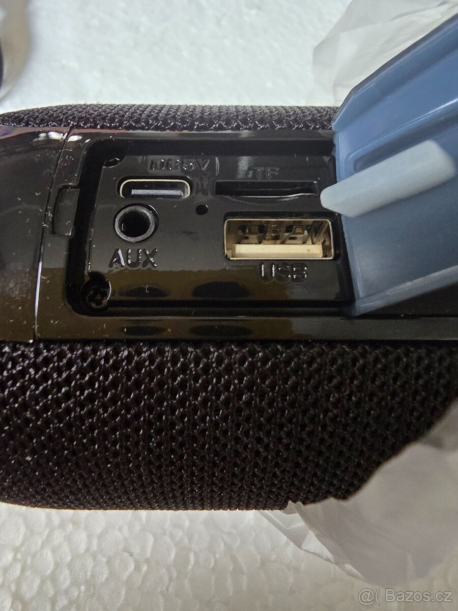 Bluetooth reproduktor nový - 4