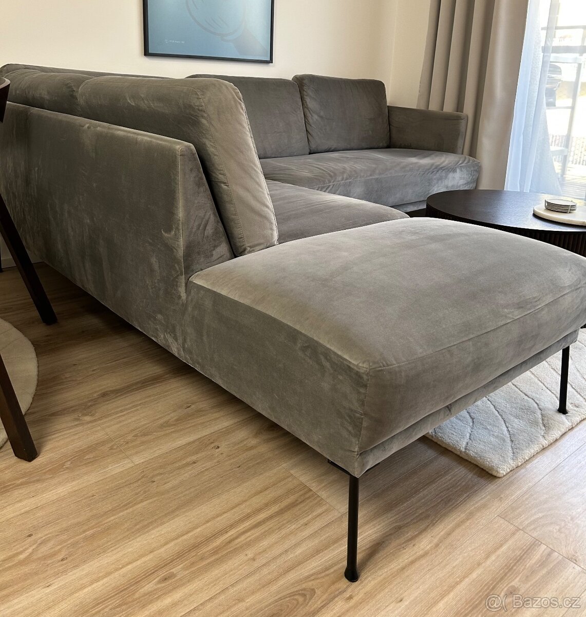 Sametová rohová pohovka Fluente (Westwing) - 4