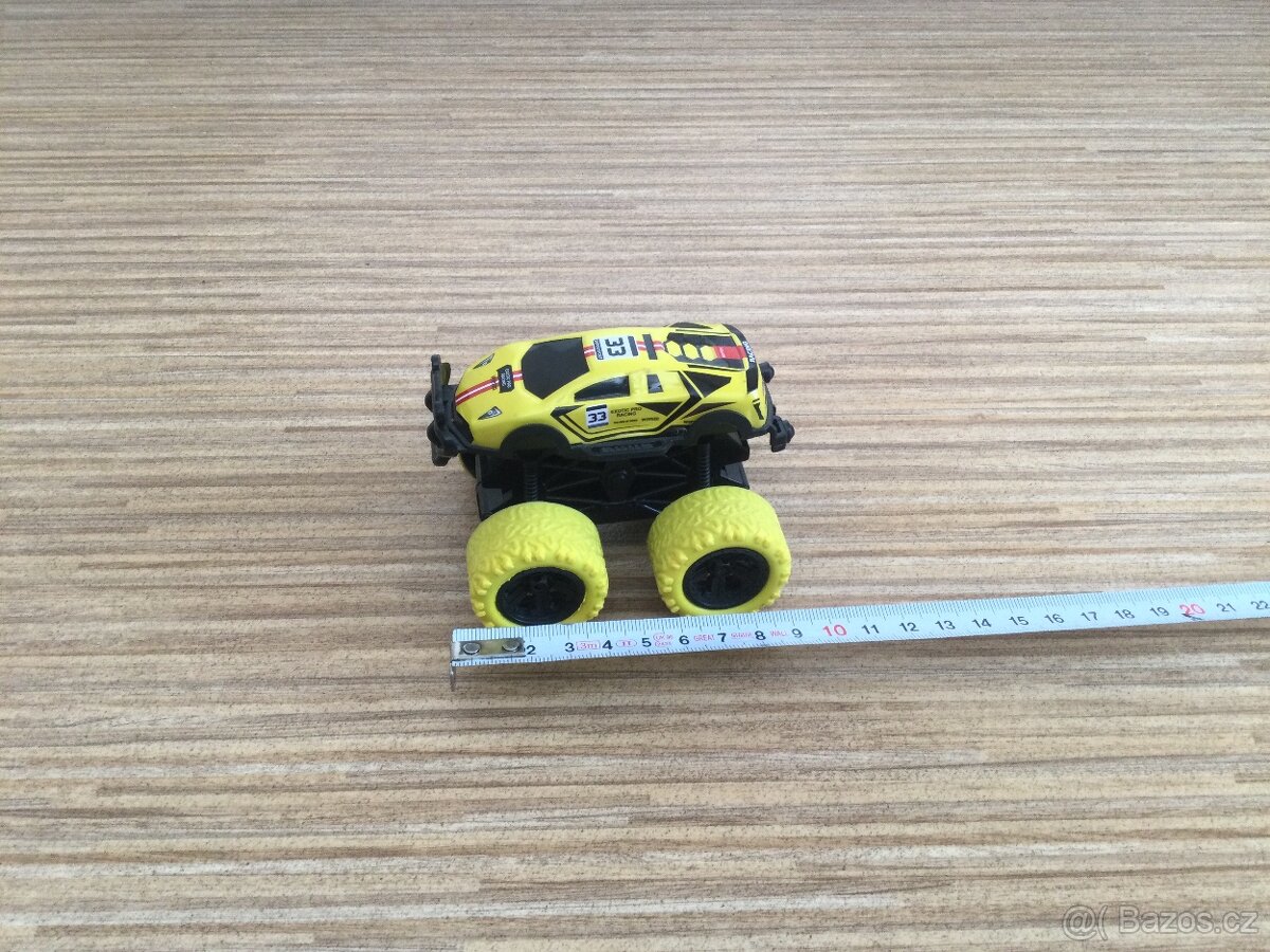 NOVÁ autíčka a NOVÉ svítící míčky, 25-69 Kč/ks - 4