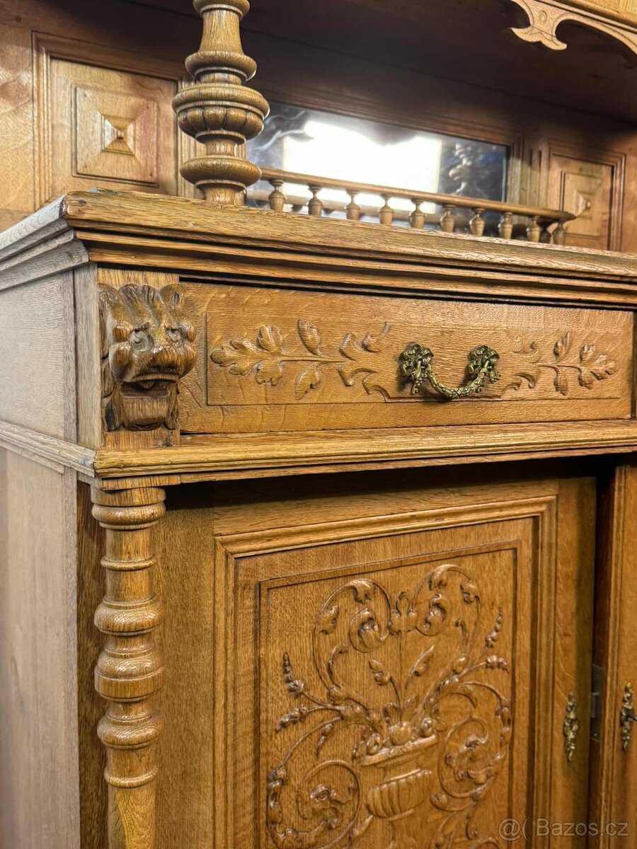 Historický kredenc / příborník (134024) - 4