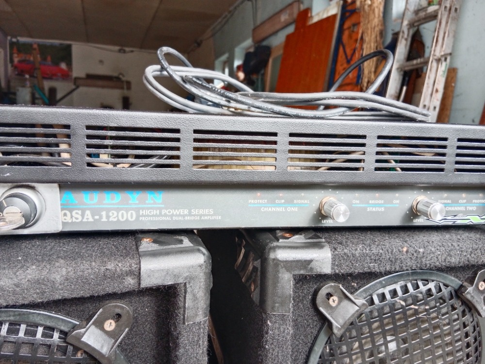 Zesilovač Audyn QSA-1200 s repro - 4