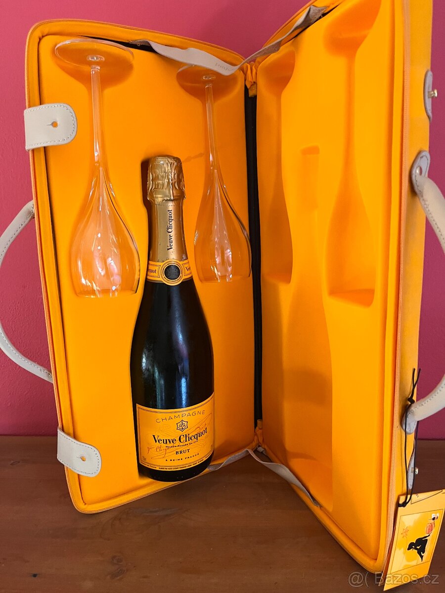 VEUVE CLICQUOT traveller box - 4