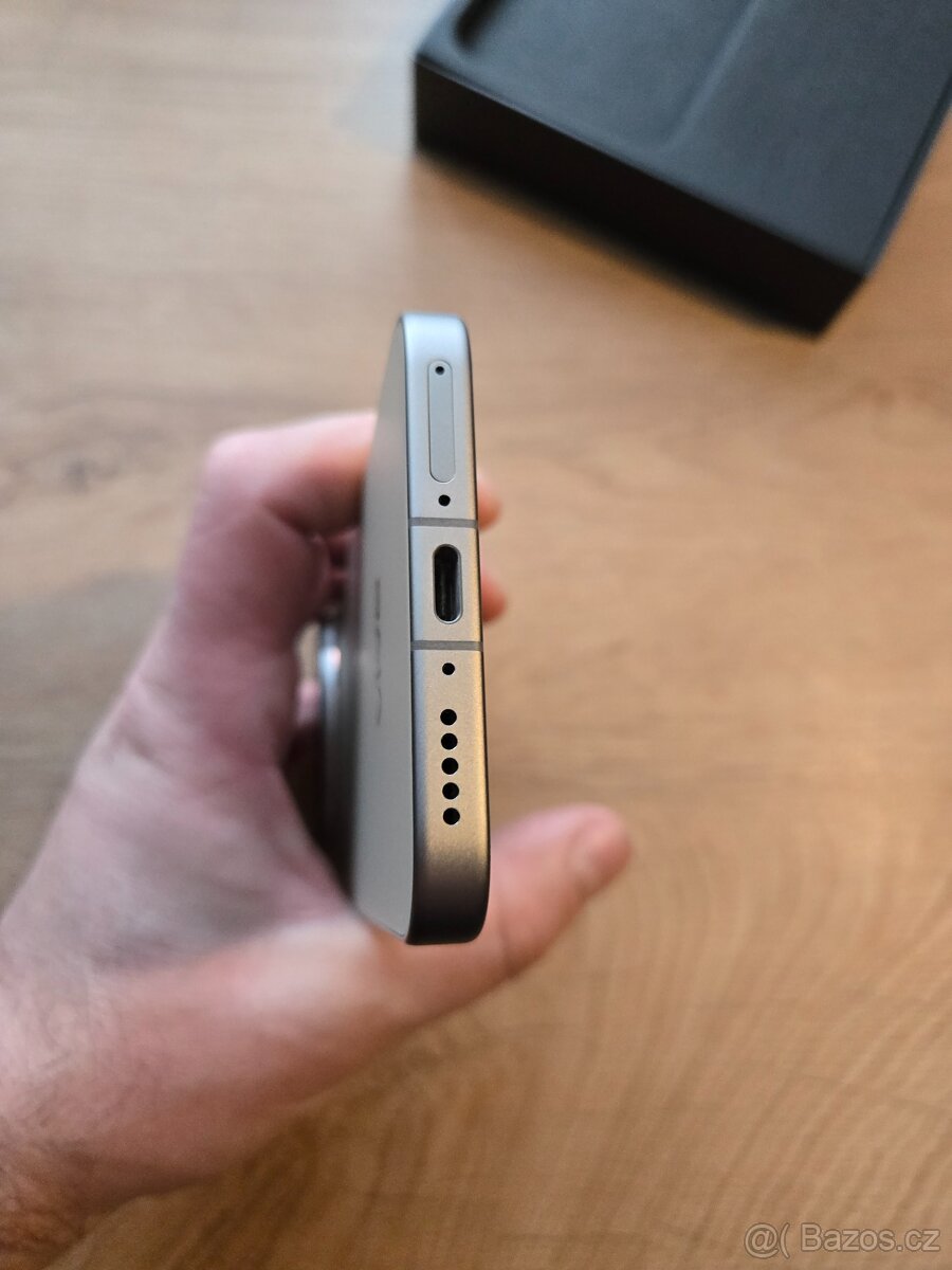 Prodám VIVO X 300 PRO - 4