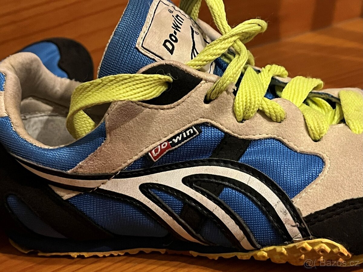 Prodám atletické tretry vel. 38 - 4