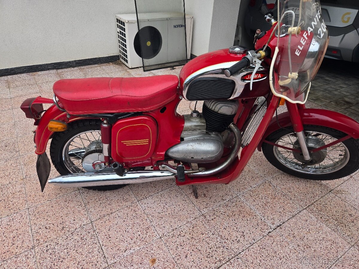 Prodám Jawa 250/panelka -592 - 4