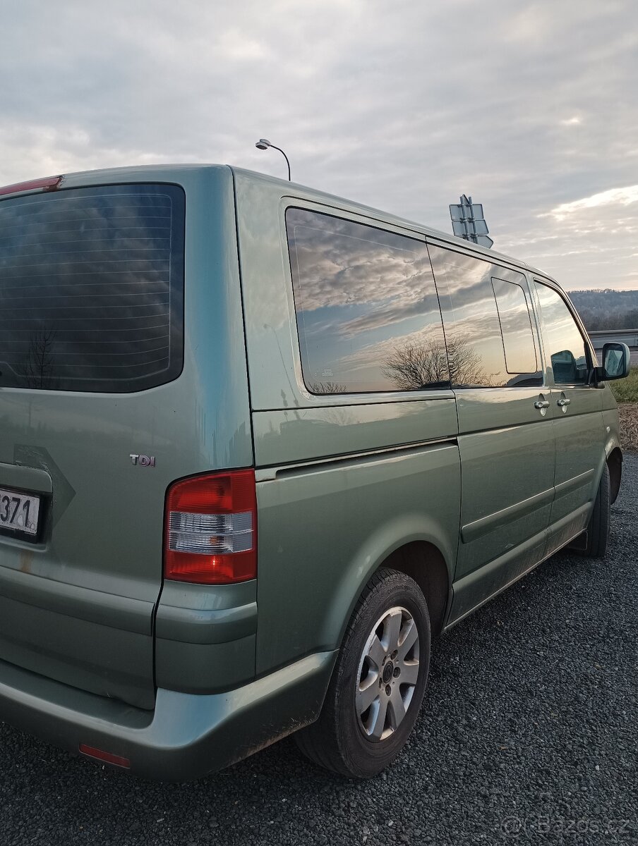 Volkswagen Multivan T5 - 4