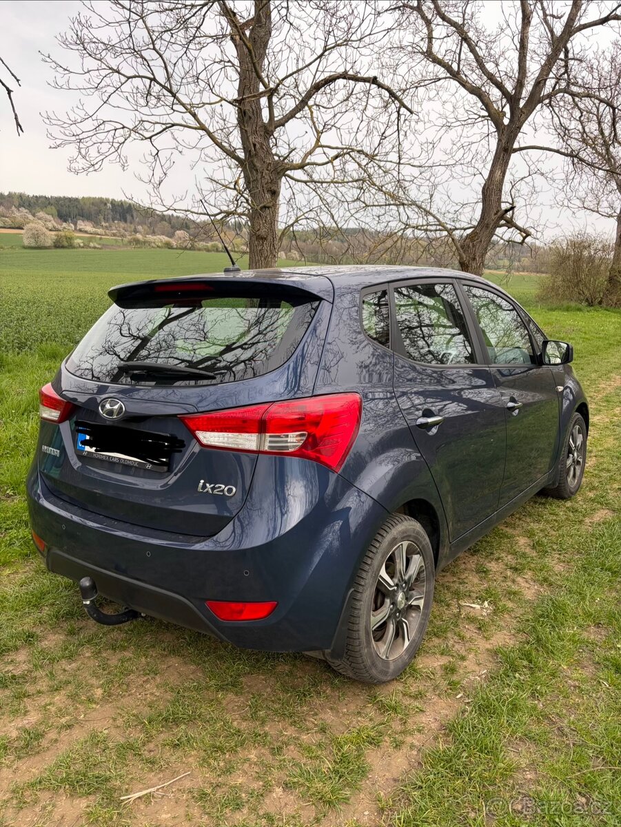 Hyundai ix20 - 4