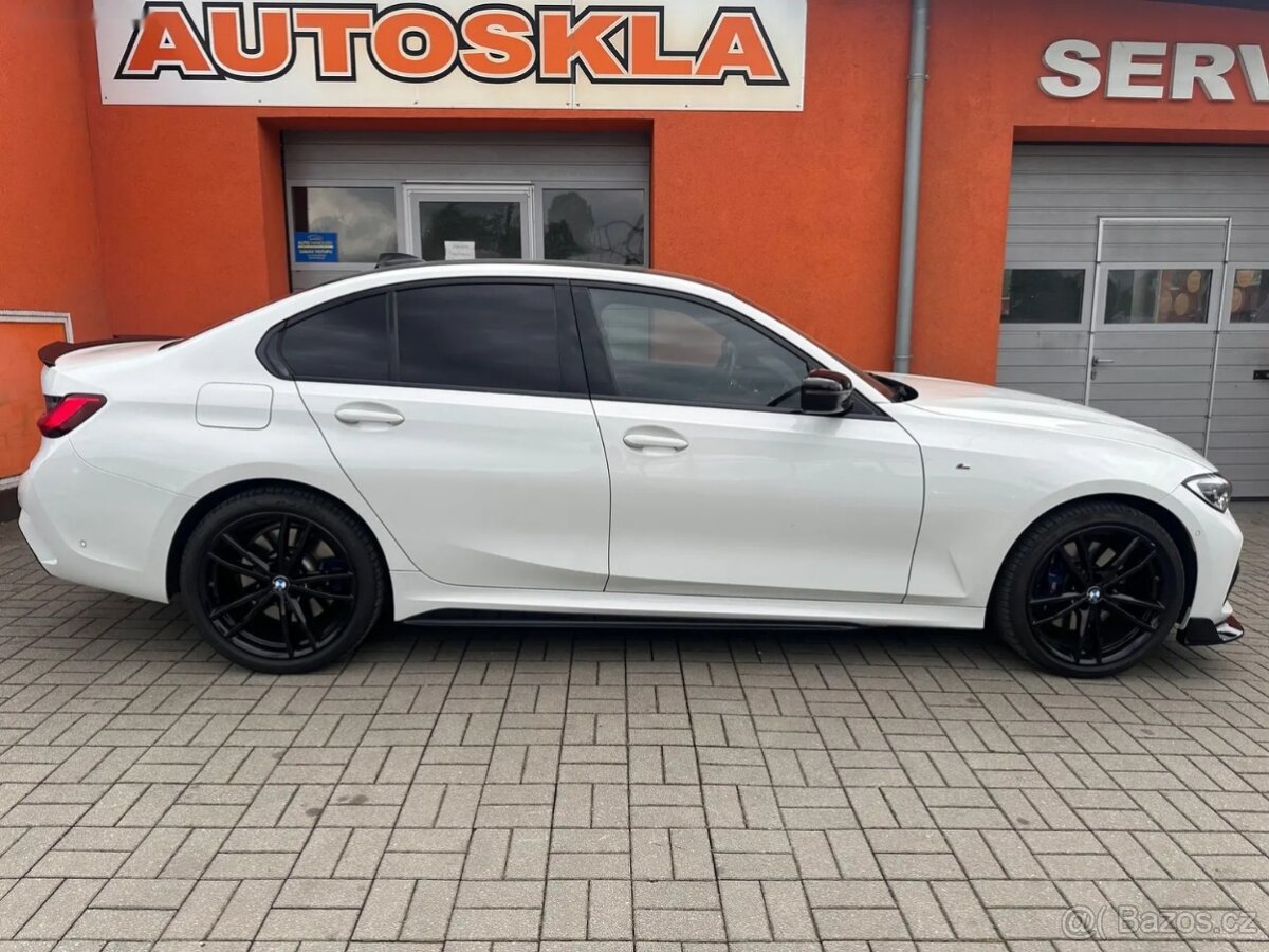 BMW Řada 3, e 215KW M-paket - 4