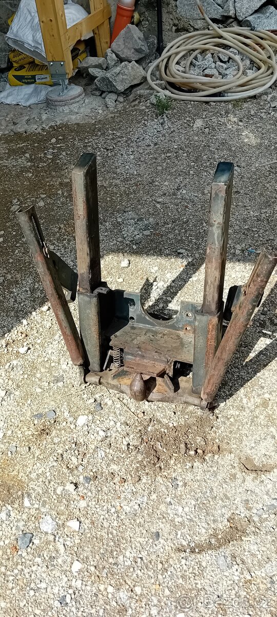 Zetor Závěs - 4