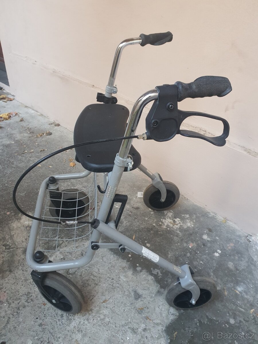 chodítko inv. čtyřkolové pro seniory i POŠLU - 4