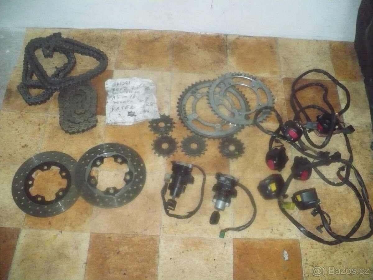 suzuki gsx r 600-02-DÍLY - 4