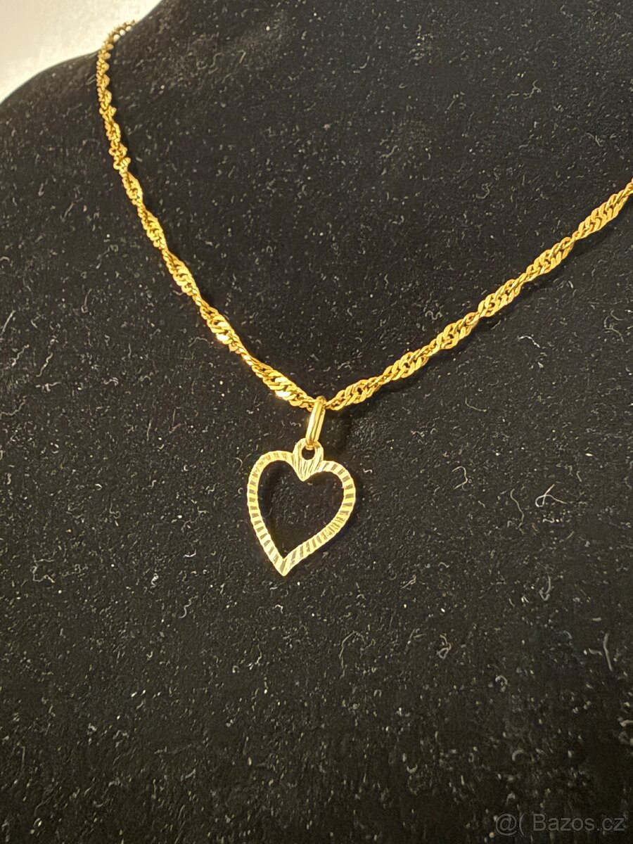 Zlatý řetízek se srdíčkem 5,37g 585/1000 - 4