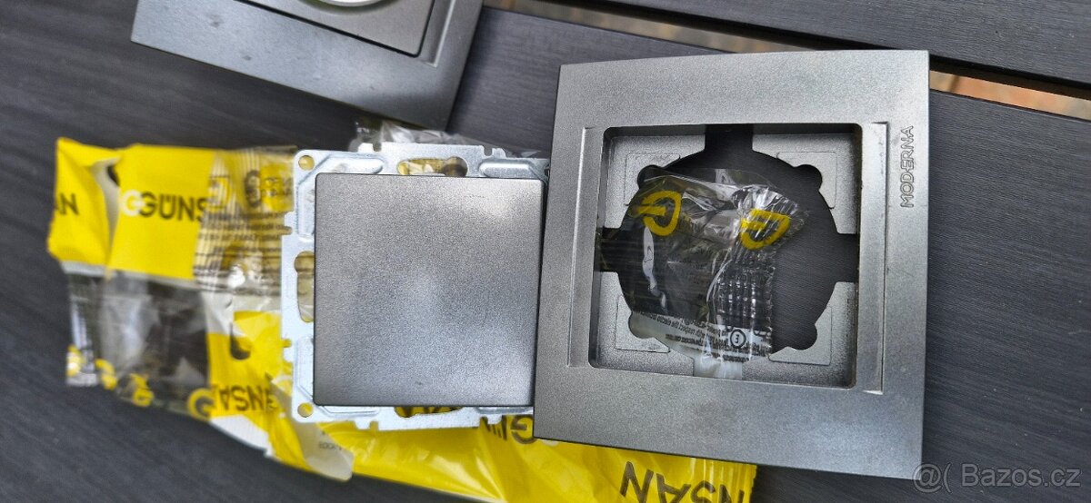 zásuvky +vypínače - 4