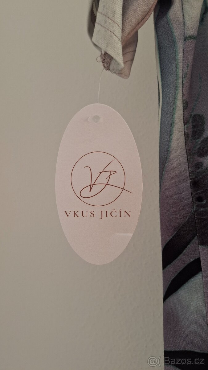 Šaty Vkus Jíčín - 4