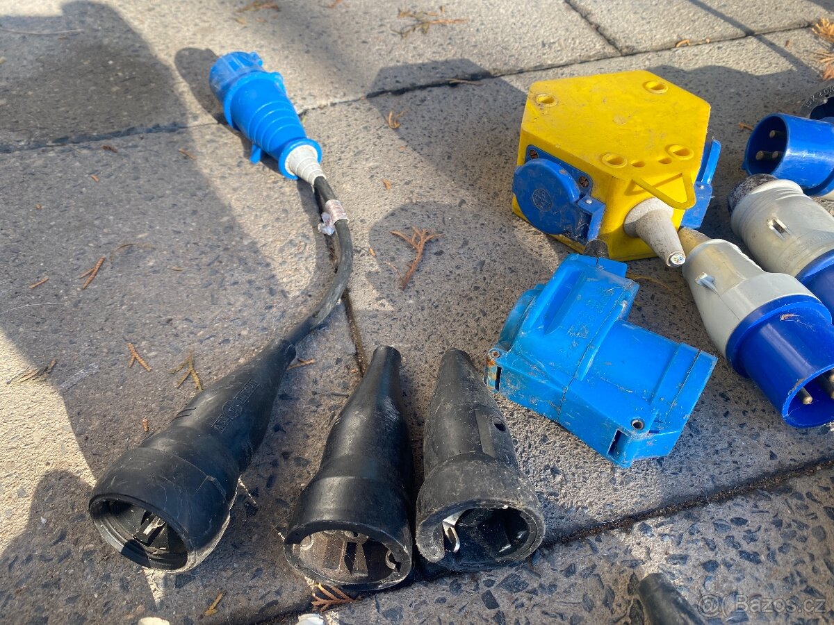 Průmyslové konektory zásuvky - 4