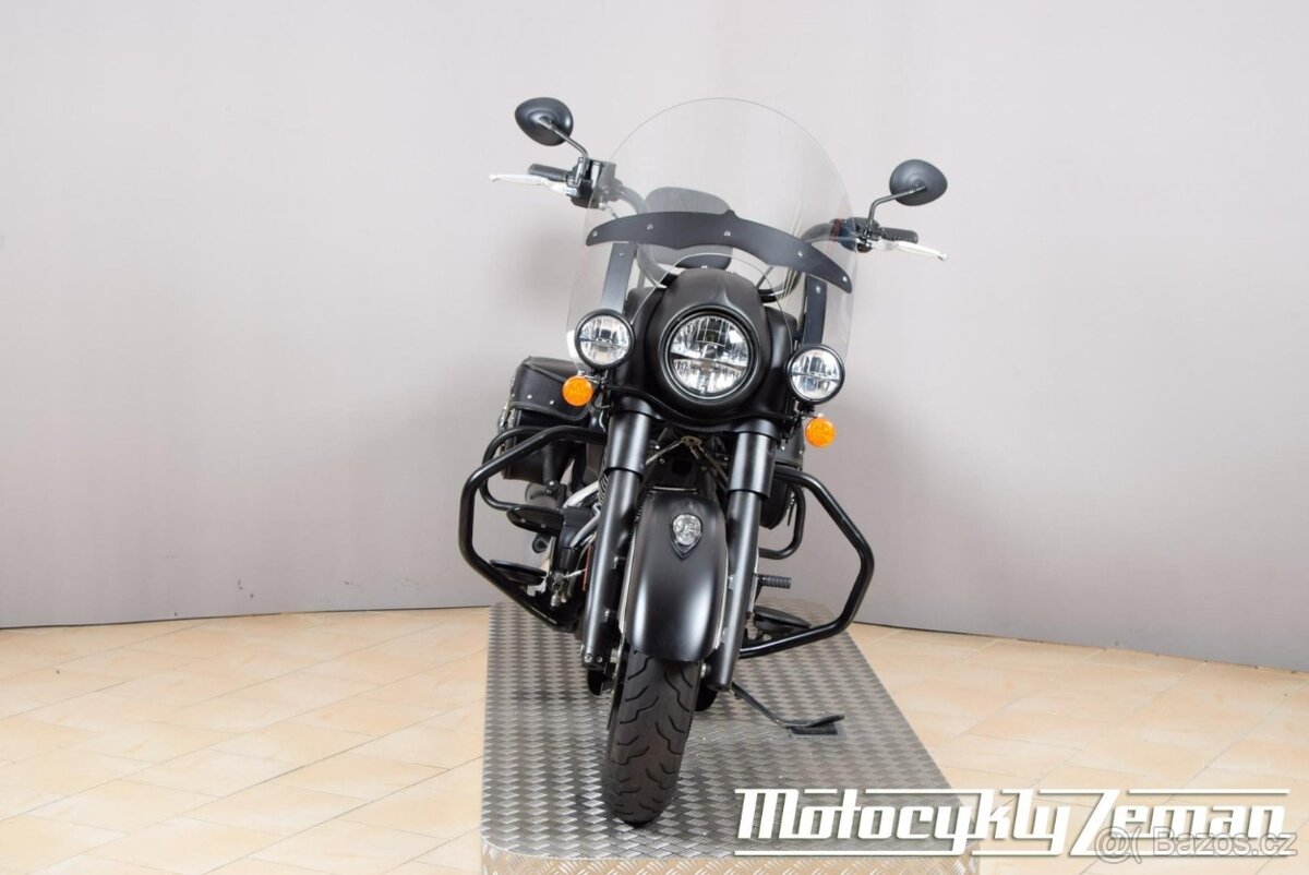 Indian Chief Dark Horse 111 2017 - 4