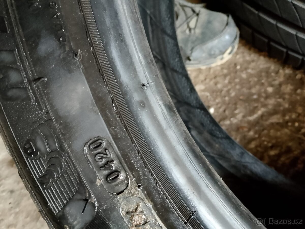 235/45/18 98w Michelin - letní pneu 2ks - 4