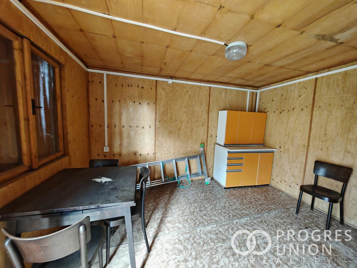 Zahrada s chatou, Kroměříž - 4