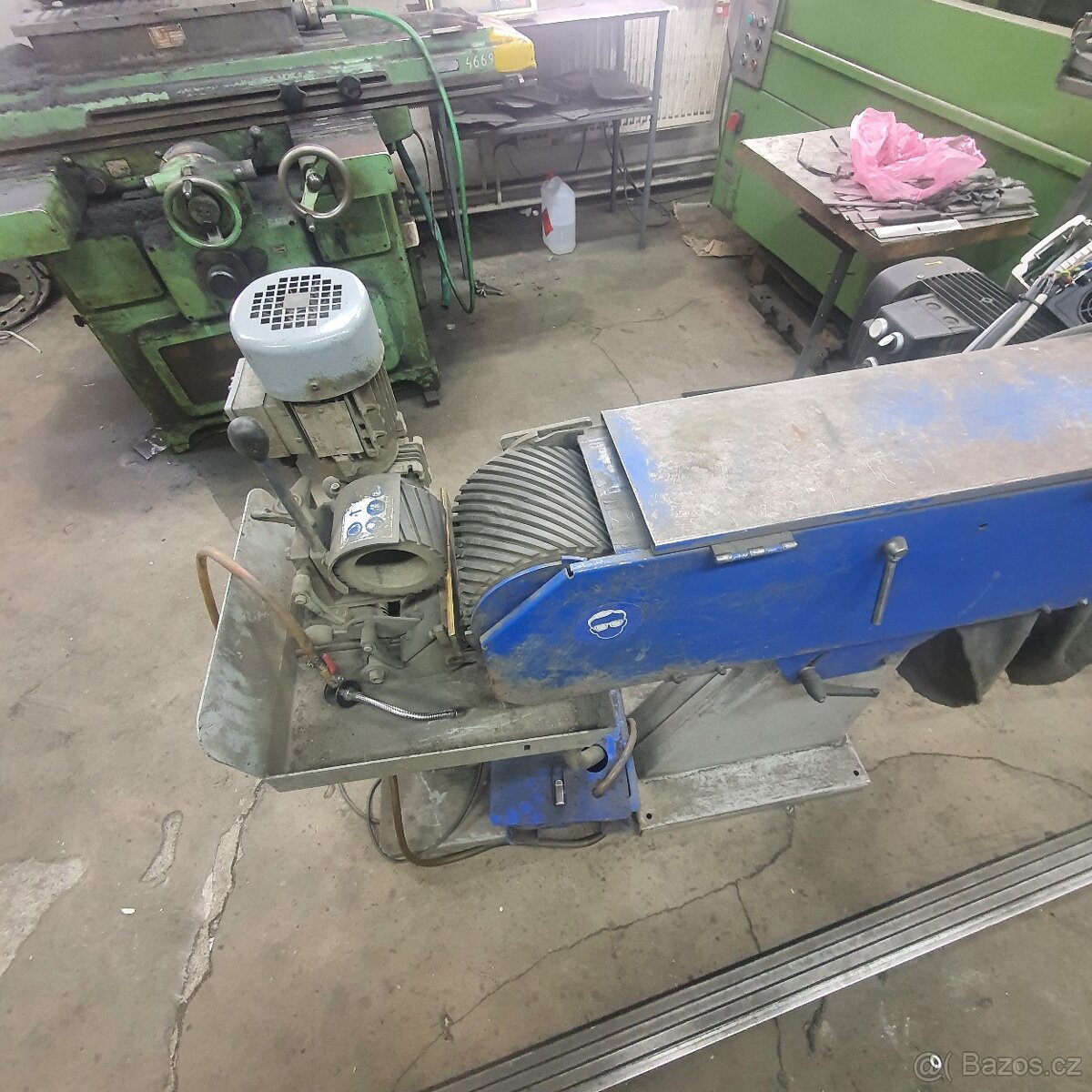 Pásová bruska na trubky - 4