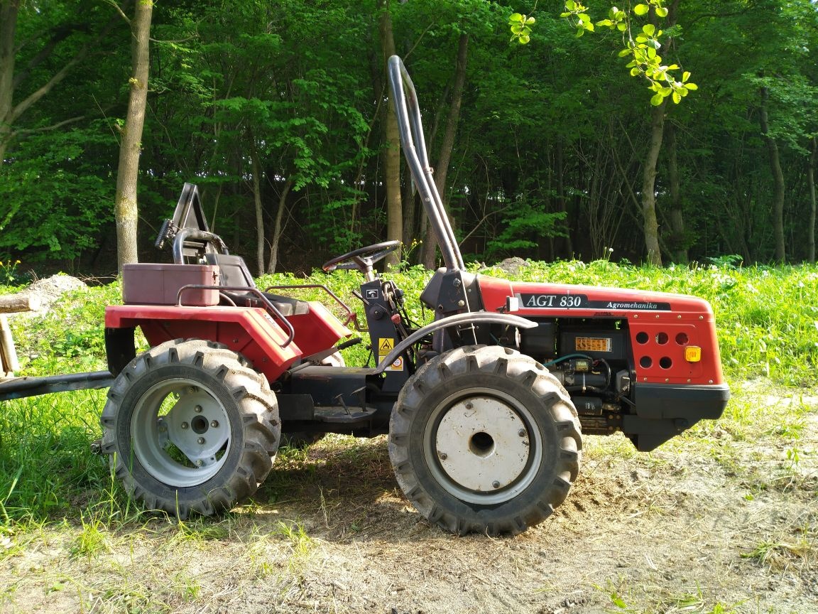 Malotraktor AGT 830 - 4